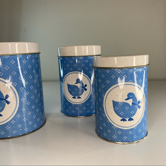 Vintage Country Kitschy Blue White Geese Nesting Tins Storage Canisters - Picture 3 of 6